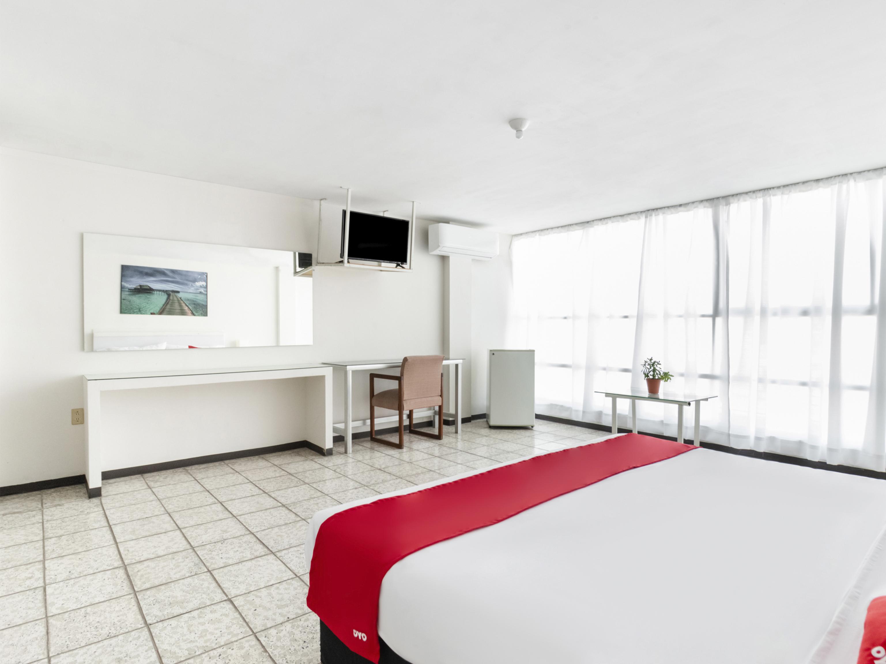 Oyo Hotel Del Llanito, Aguascalientes Zewnętrze zdjęcie