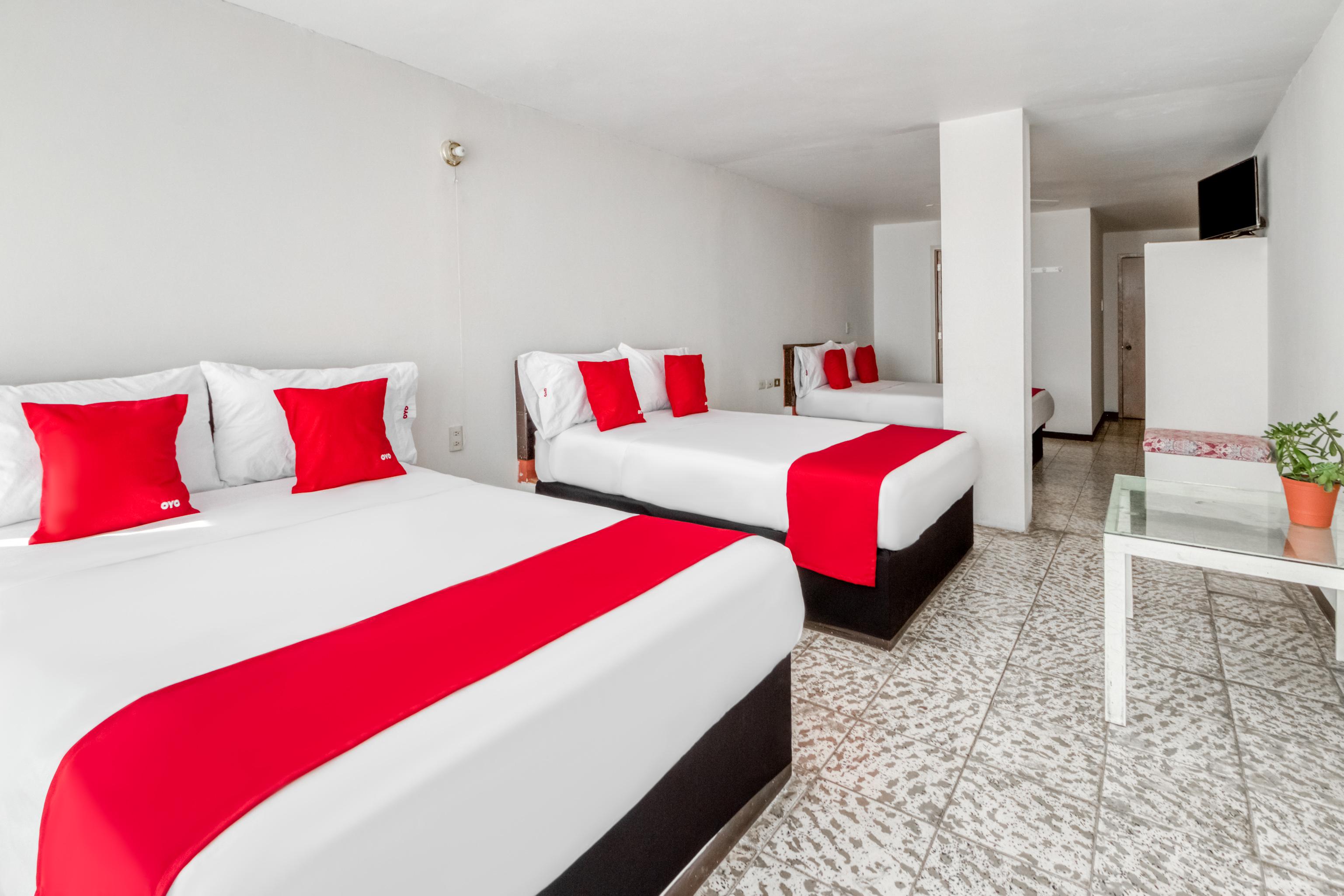 Oyo Hotel Del Llanito, Aguascalientes Zewnętrze zdjęcie