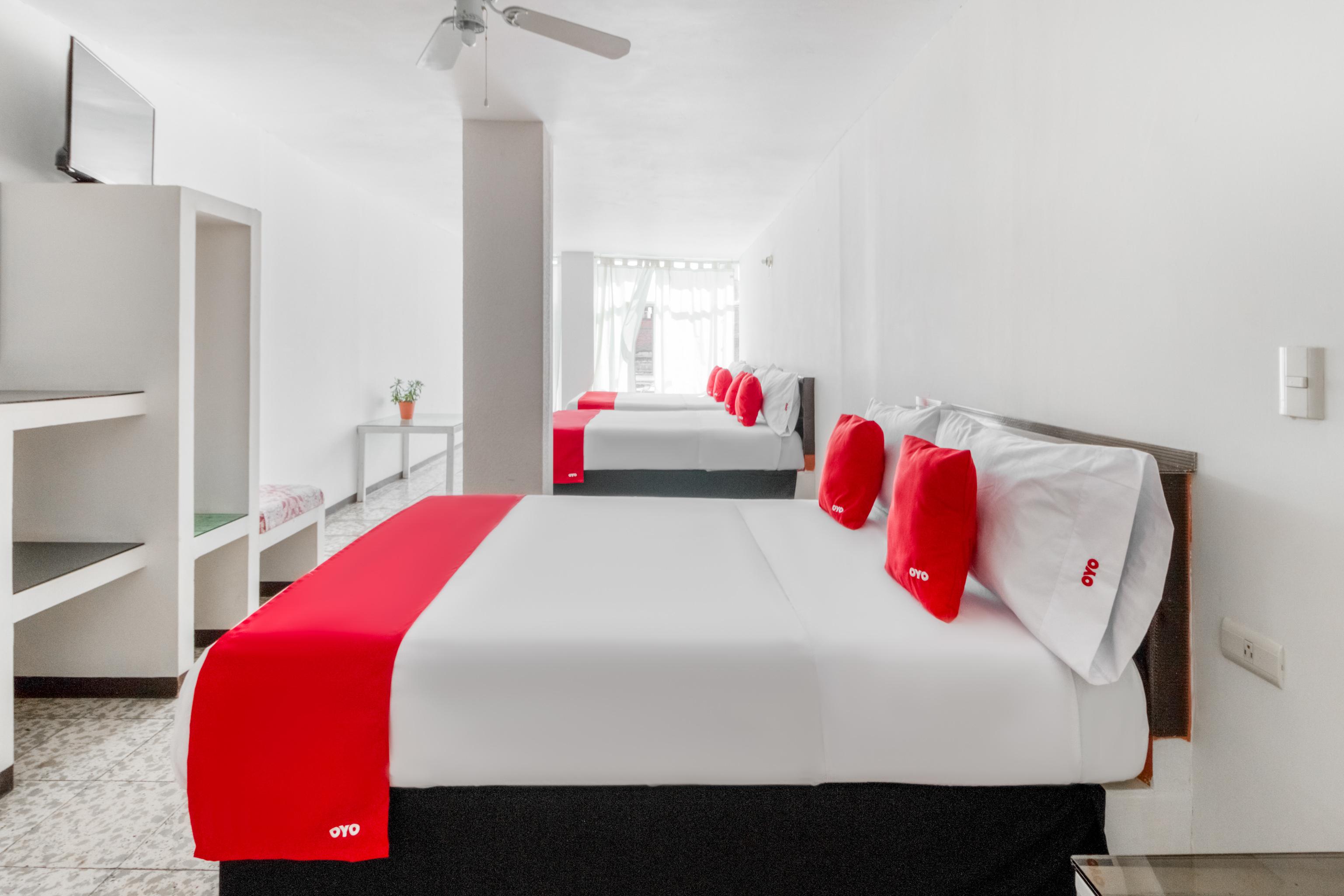 Oyo Hotel Del Llanito, Aguascalientes Zewnętrze zdjęcie