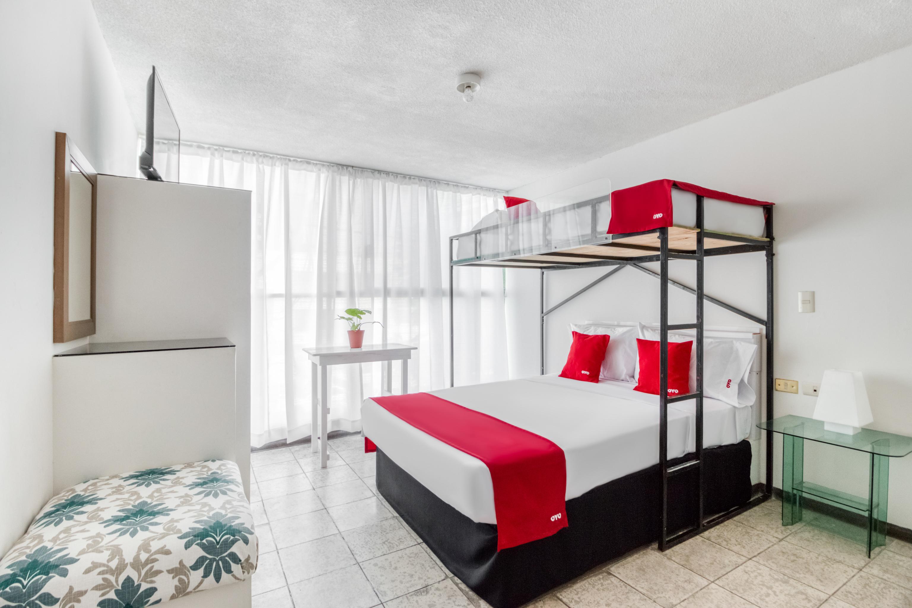 Oyo Hotel Del Llanito, Aguascalientes Zewnętrze zdjęcie