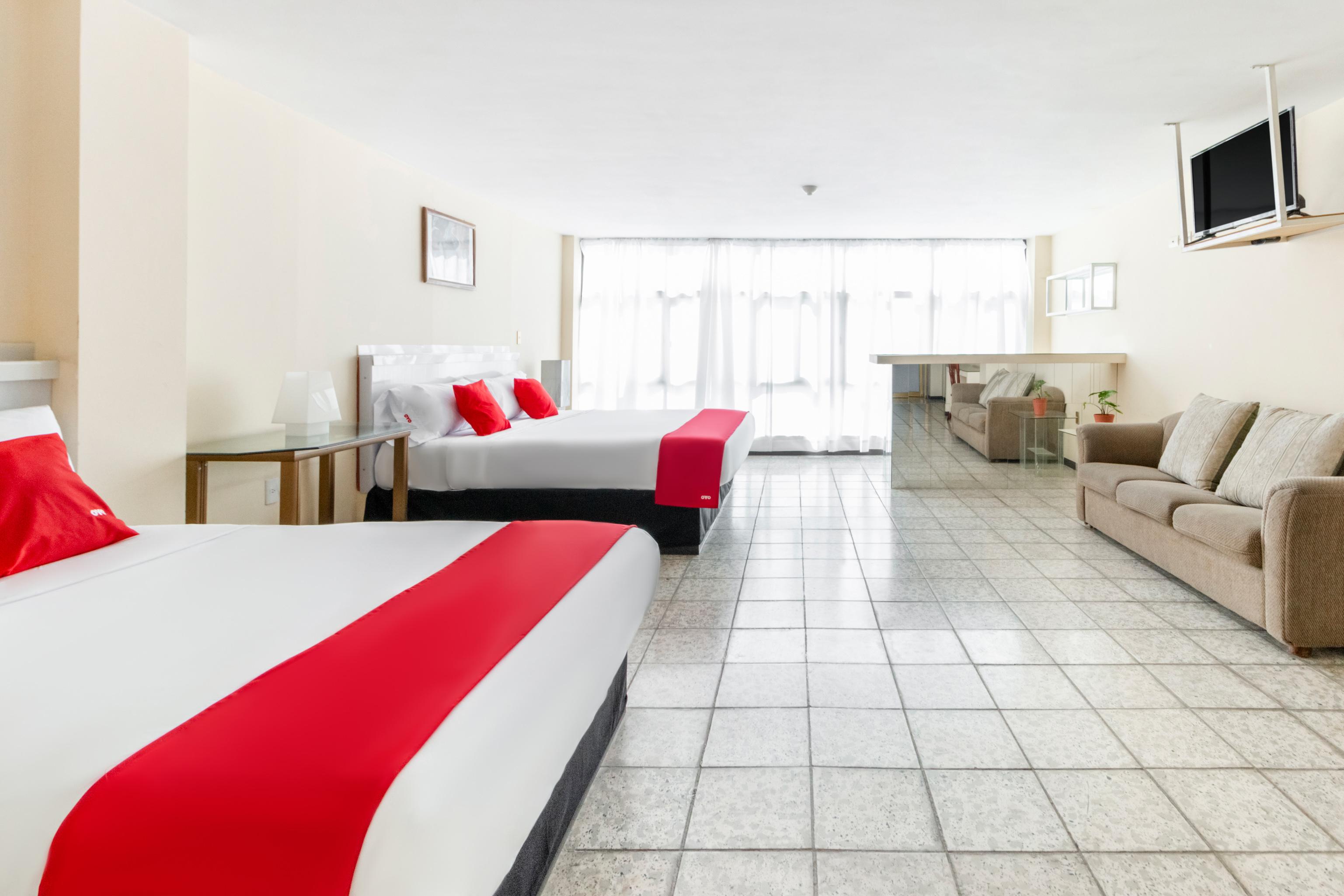 Oyo Hotel Del Llanito, Aguascalientes Zewnętrze zdjęcie