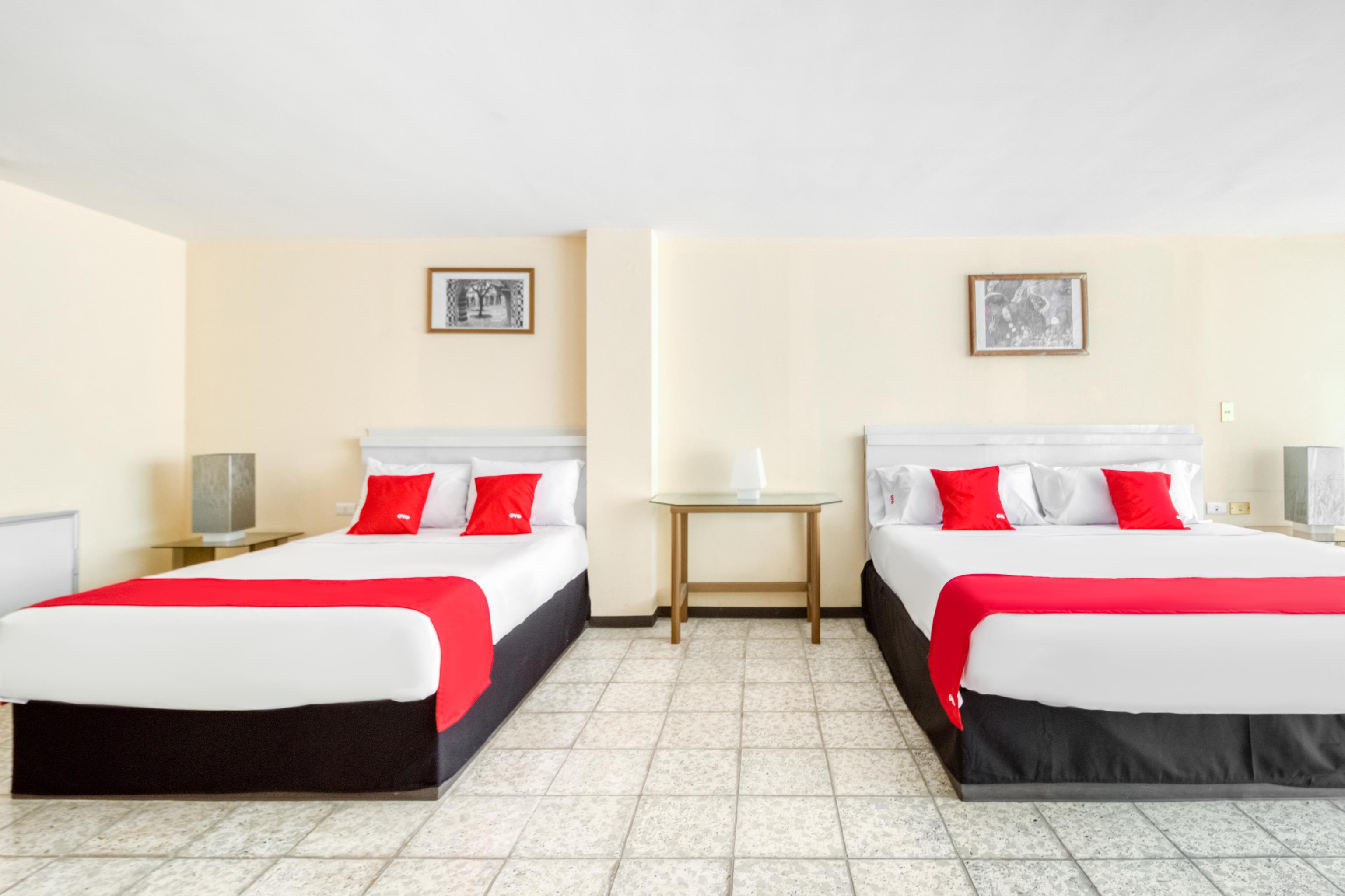 Oyo Hotel Del Llanito, Aguascalientes Zewnętrze zdjęcie