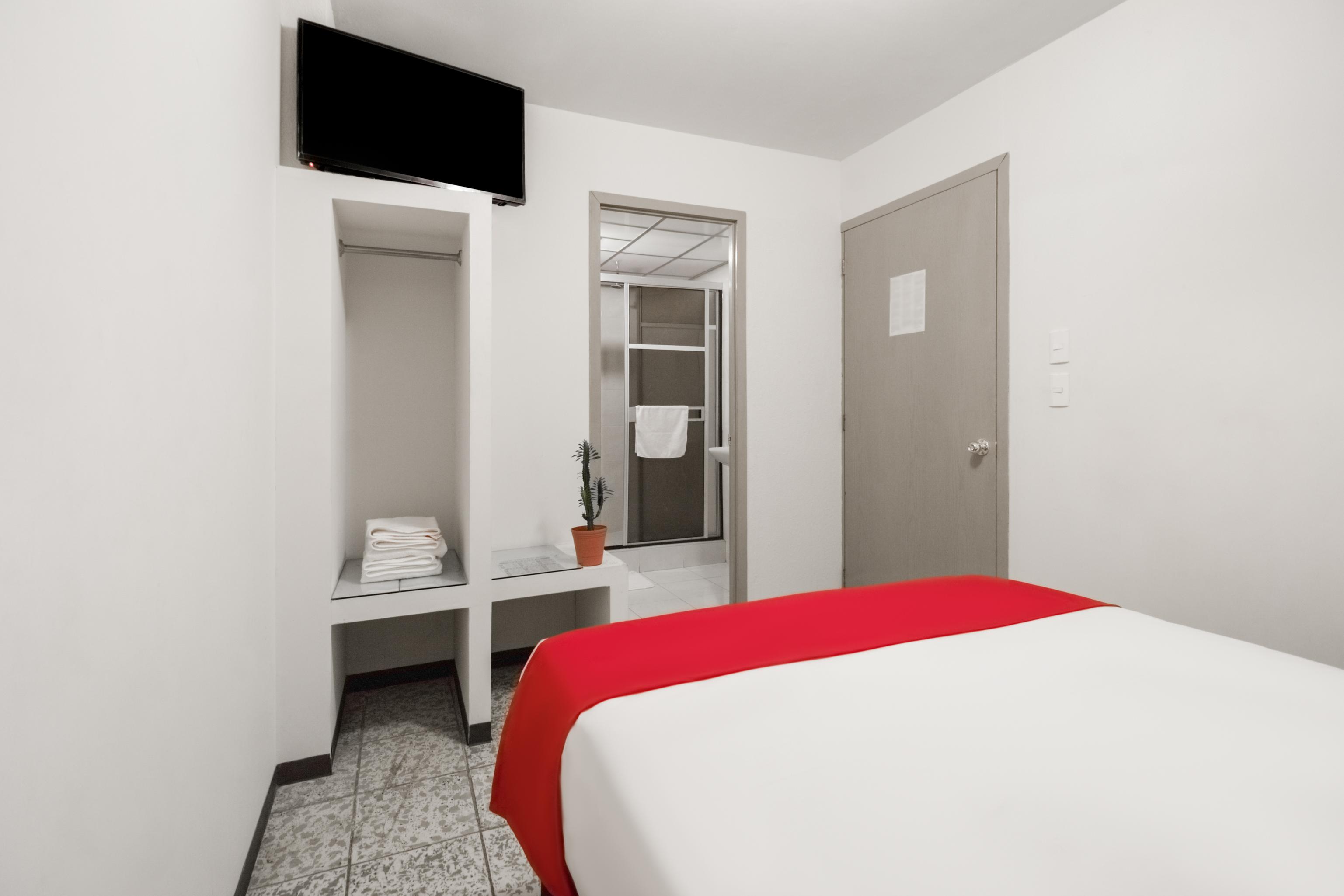 Oyo Hotel Del Llanito, Aguascalientes Zewnętrze zdjęcie