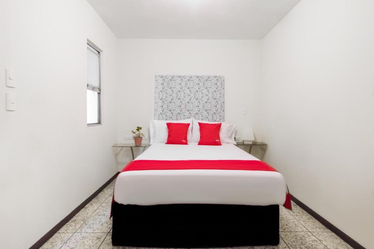 Oyo Hotel Del Llanito, Aguascalientes Zewnętrze zdjęcie