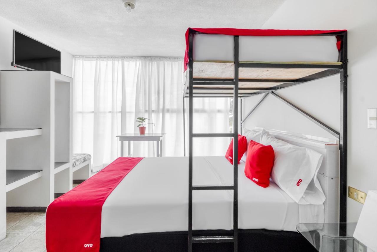 Oyo Hotel Del Llanito, Aguascalientes Zewnętrze zdjęcie